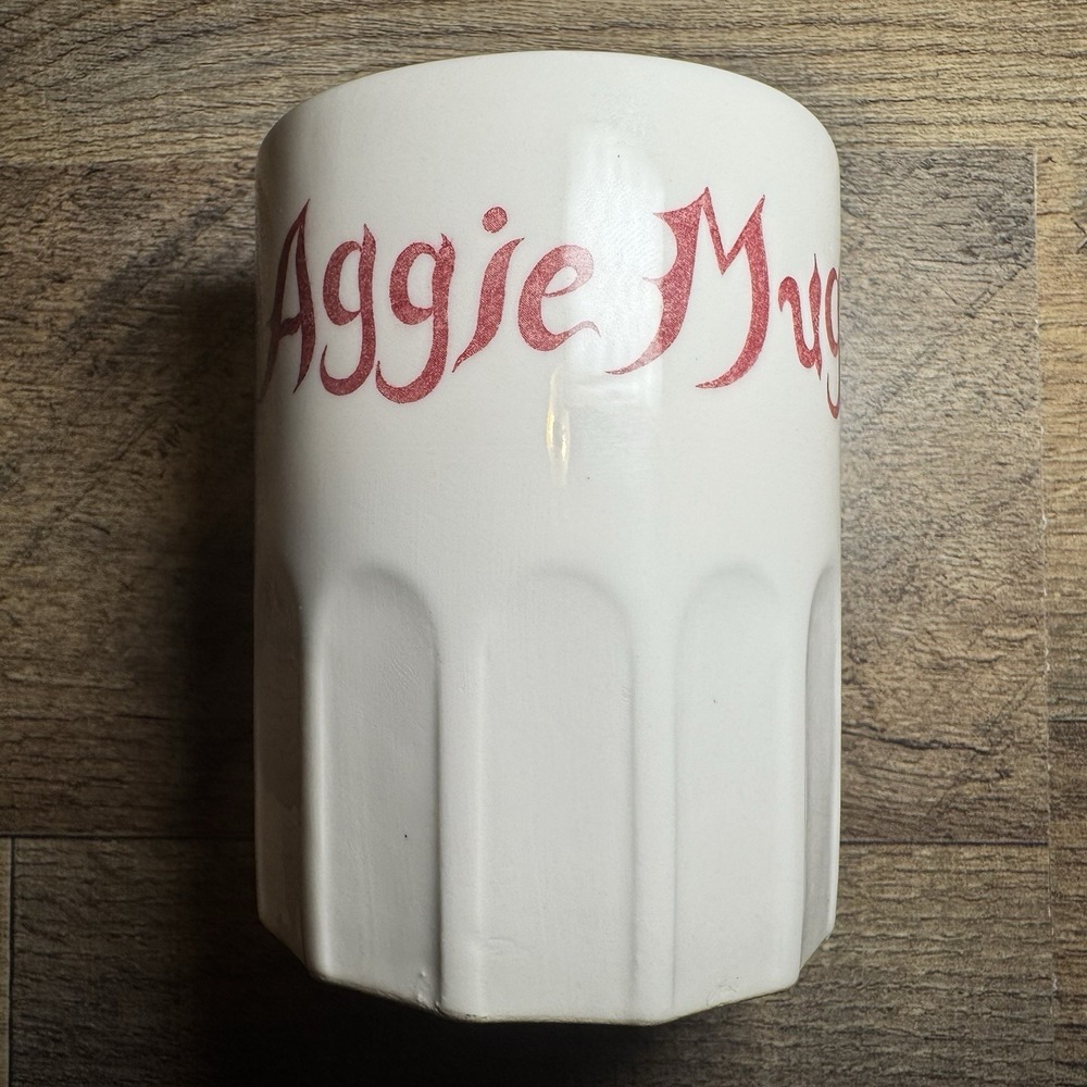 Aggie Vintage Gag Mug With Handle On The Inside 5"